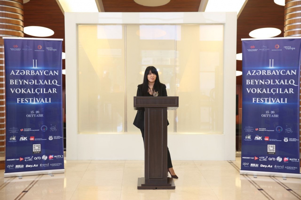 Во Дворце Гейдара Алиева состоялась научно-практическая конференция, посвященная открытию II Азербайджанского Международного Фестиваля Вокалистов