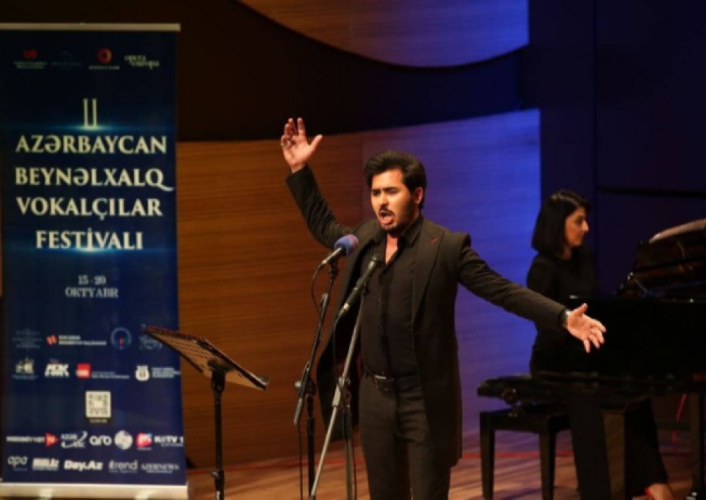 «Романсы, написанные на слова Низами» были представлена ​​в рамках II Азербайджанского международного фестиваля вокалистов