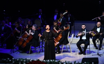 Heydər Əliyev Sarayında təntənəli konsert proqramı - "Şövkət Ələkbərova 100"