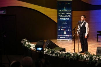 II Azərbaycan Beynəlxalq Vokalçılar Festivalının üçüncü günü “Bizidə Tanıyın” konsert proqramı ilə başladı