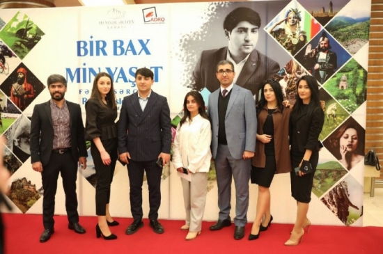 "Bir Bax, Min Yaşat" exposition opened at the Heydar Aliyev Palace