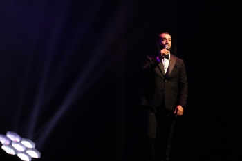 Xalq artisti Elza İbrahimovanın mahnılarından ibarət "Nəğmə dolu bir ürəyəm ey Vətən” adlı konsert proqramı Heydər Əliyev Sarayında keçirildi