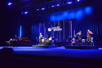 Heydər Əliyev Sarayında Lüdoviko Eynaudinin əsərlərindən ibarət konsert