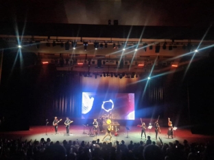 Heydər Əliyev Sarayında əfsanəvi rok hitlərdən ibarət konsert.